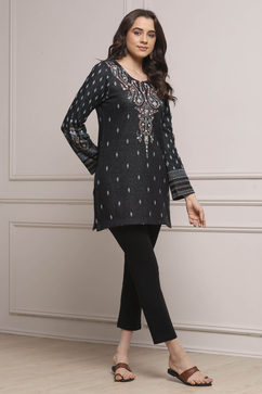 Black Cotton Blend Yarn Dyed Straight Kurta