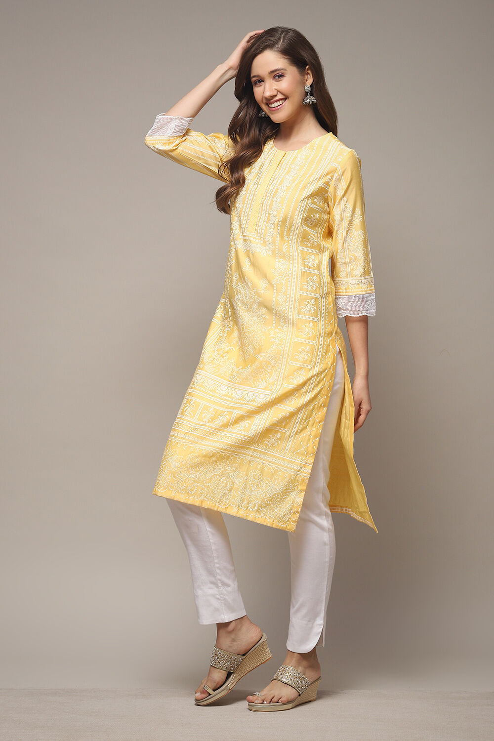 Yellow Viscose Straight Printed Kurta image number 3