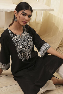 Black Pure Cotton Embroidered Straight Kurta image number 0