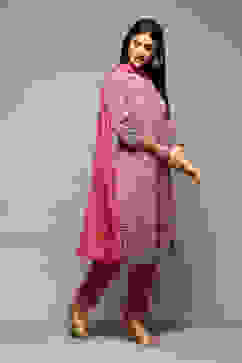 Pink Viscose Straight Kurta Slim Pant Suit Set image number 6