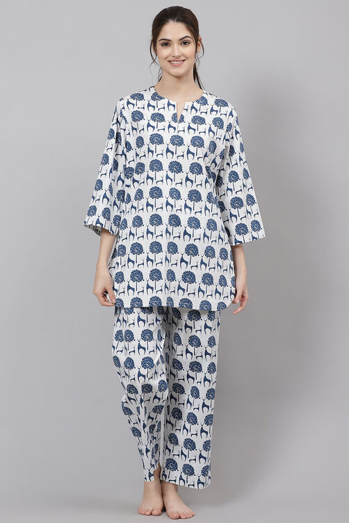 Off White Straight Cotton Three Piece Printed Sleepwear Set image number 3