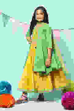 Green Cotton Printed Short Kurta Lehenga Set image number 6