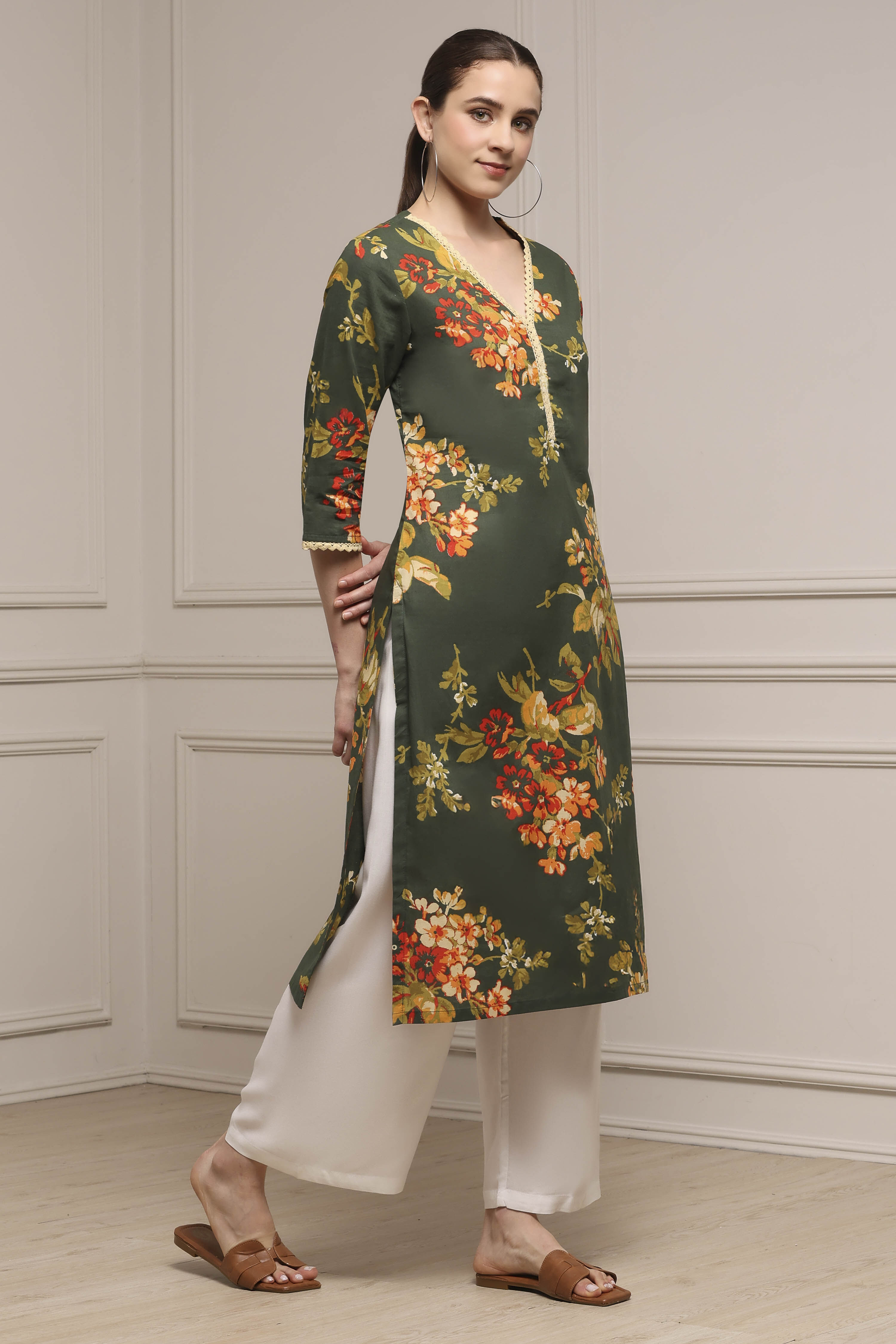 Olive Green Cotton Straight Printed Kurta image number 4