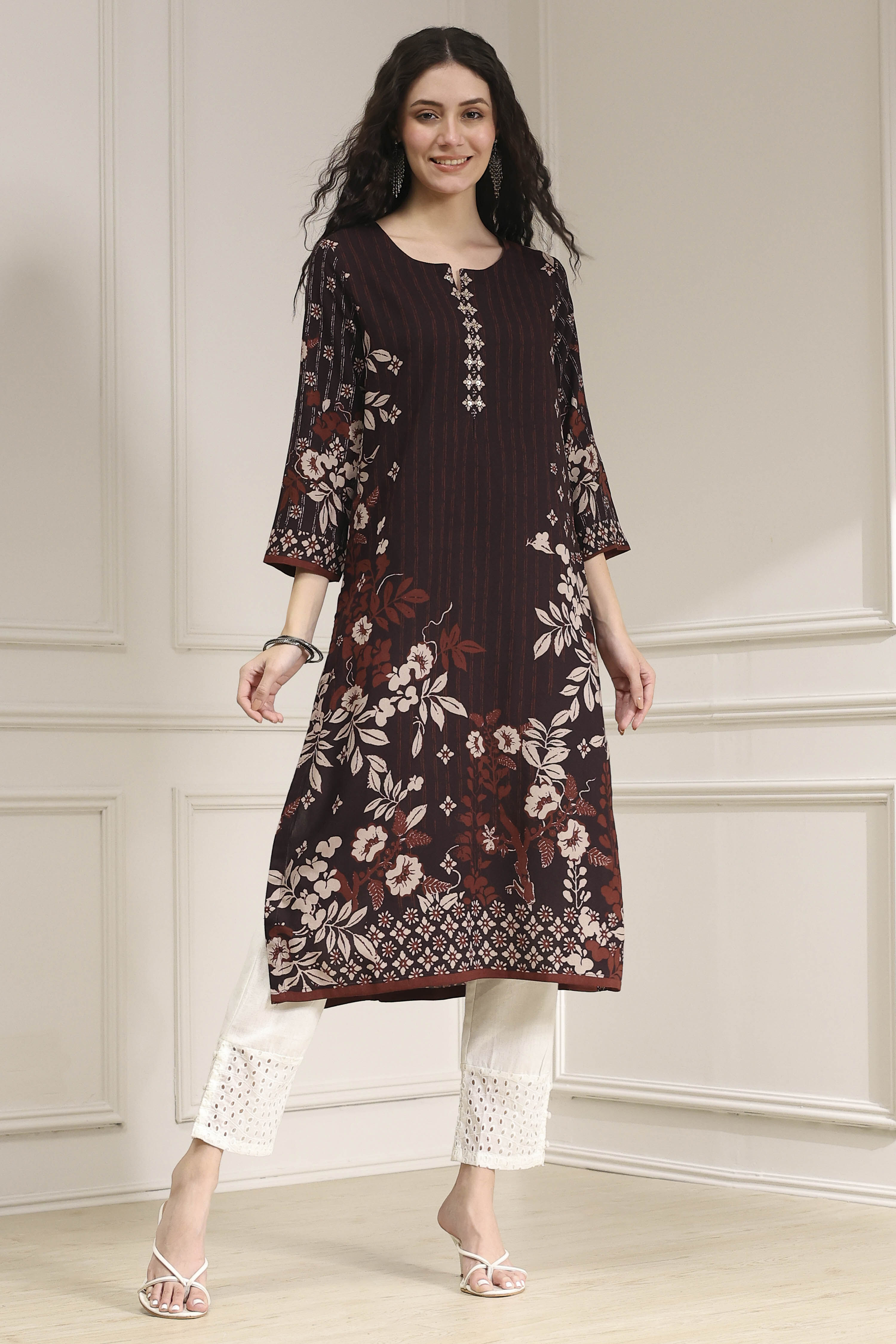 Brown Printed Straight Kurta image number 5