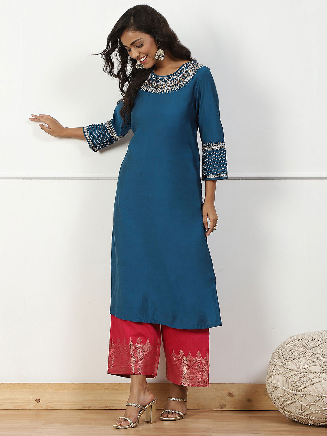 Pink Jacquard Solid Straight Palazzo Pants image number 0