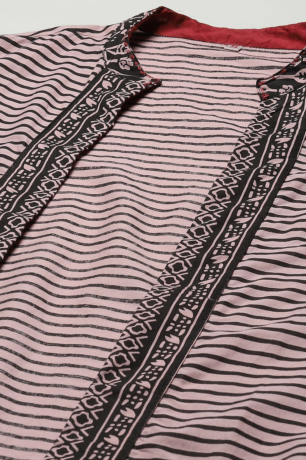 Maroon Cotton Printed Kurta & Palazzo Suit Set image number 2