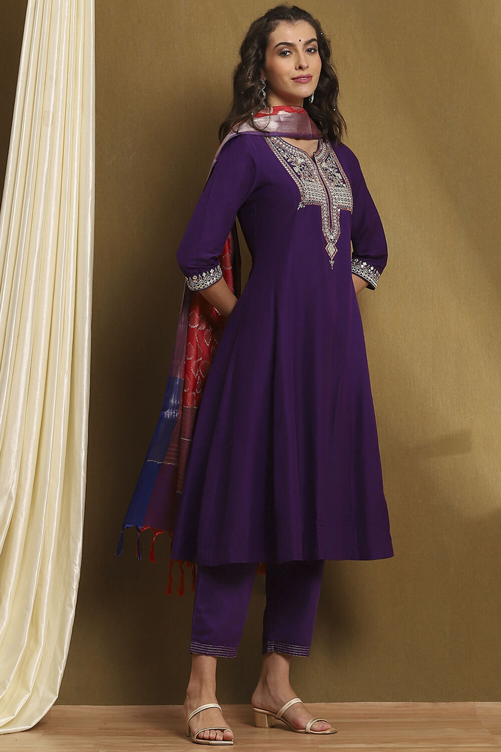 Purple Embroidered Kalidar Suit Set image number 5
