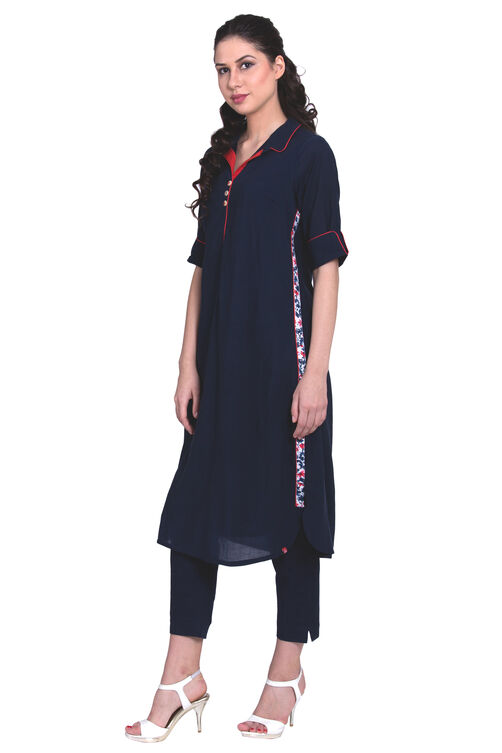 Red A-Line Cotton Viscose Solid Kurta image number 0