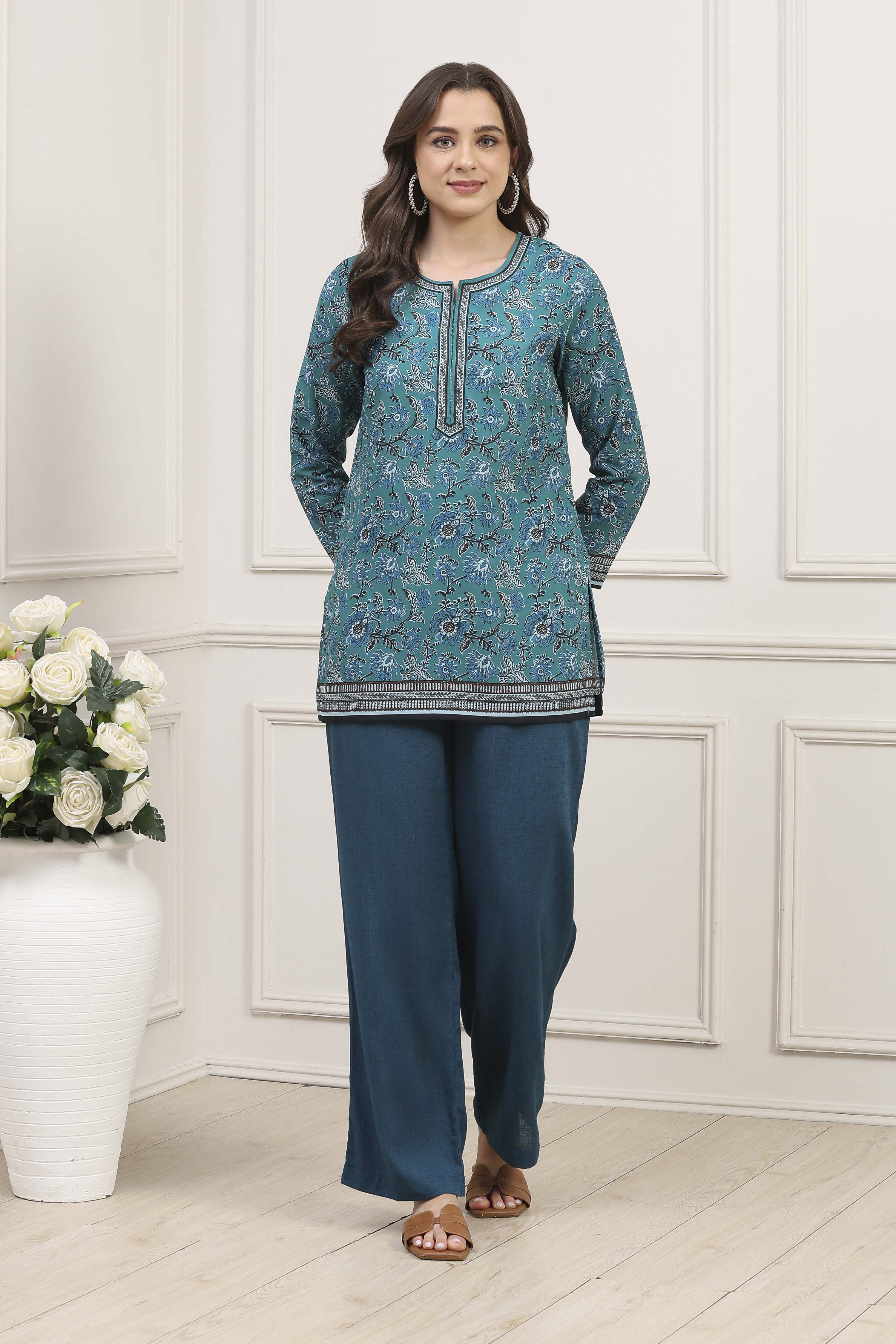 Blue Polyester Printed Straight Kurti image number 5