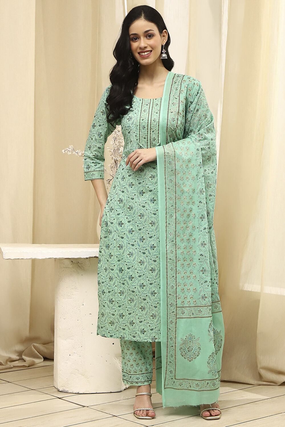 Green Cotton Screen Print Unstitched Suit Set image number 7