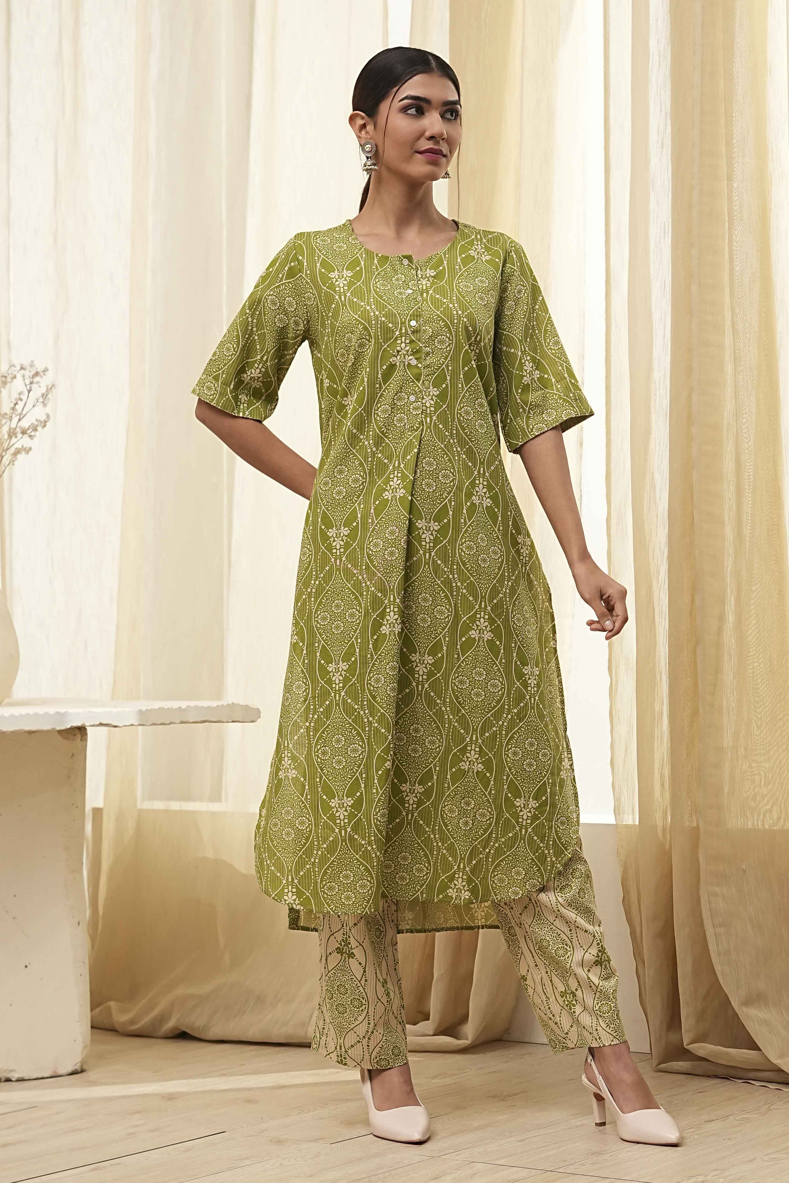 Black and Beige Printed Straight Kurta Set image number 6