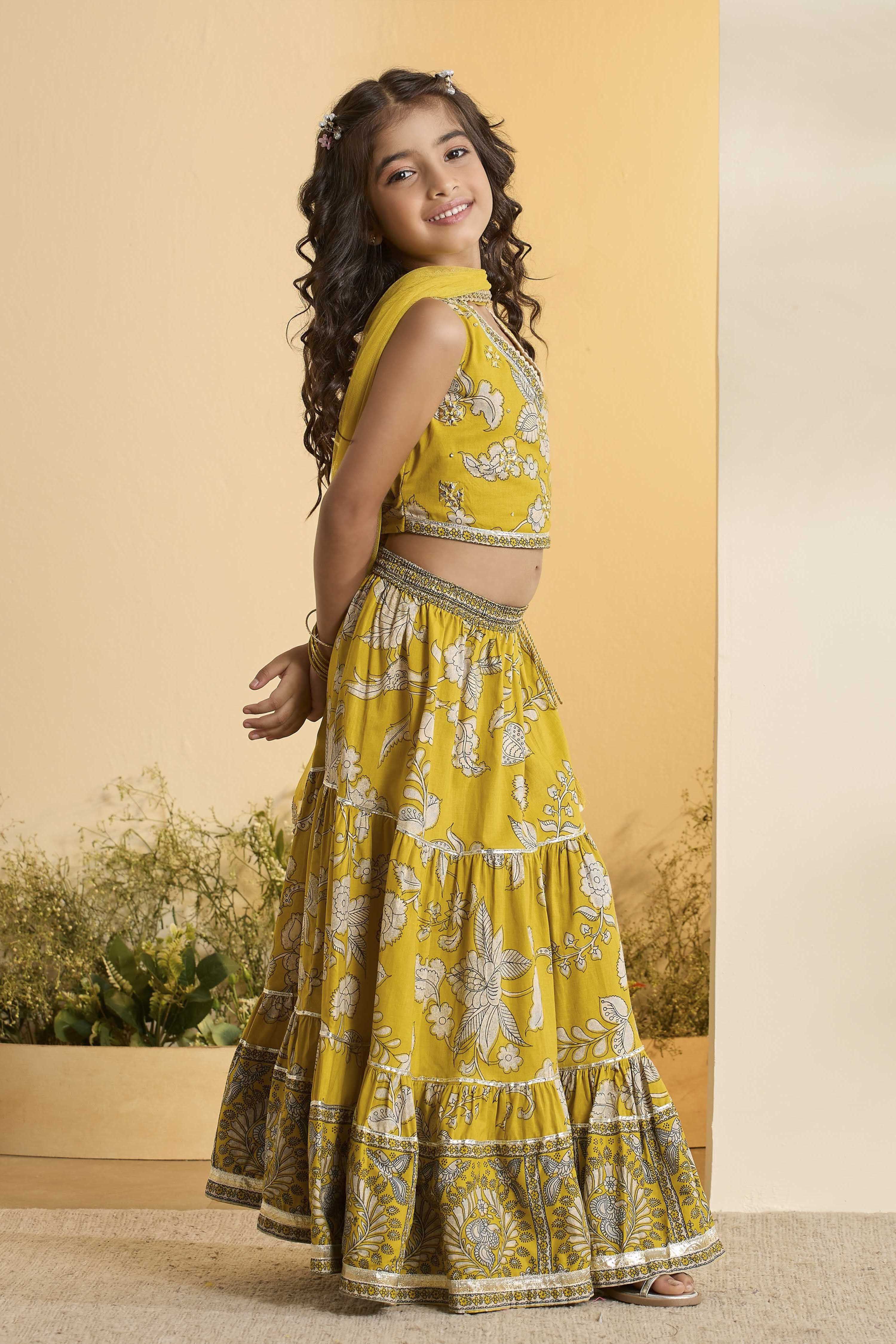 Yellow Cotton Floral Gathered Lehenga Set image number 5