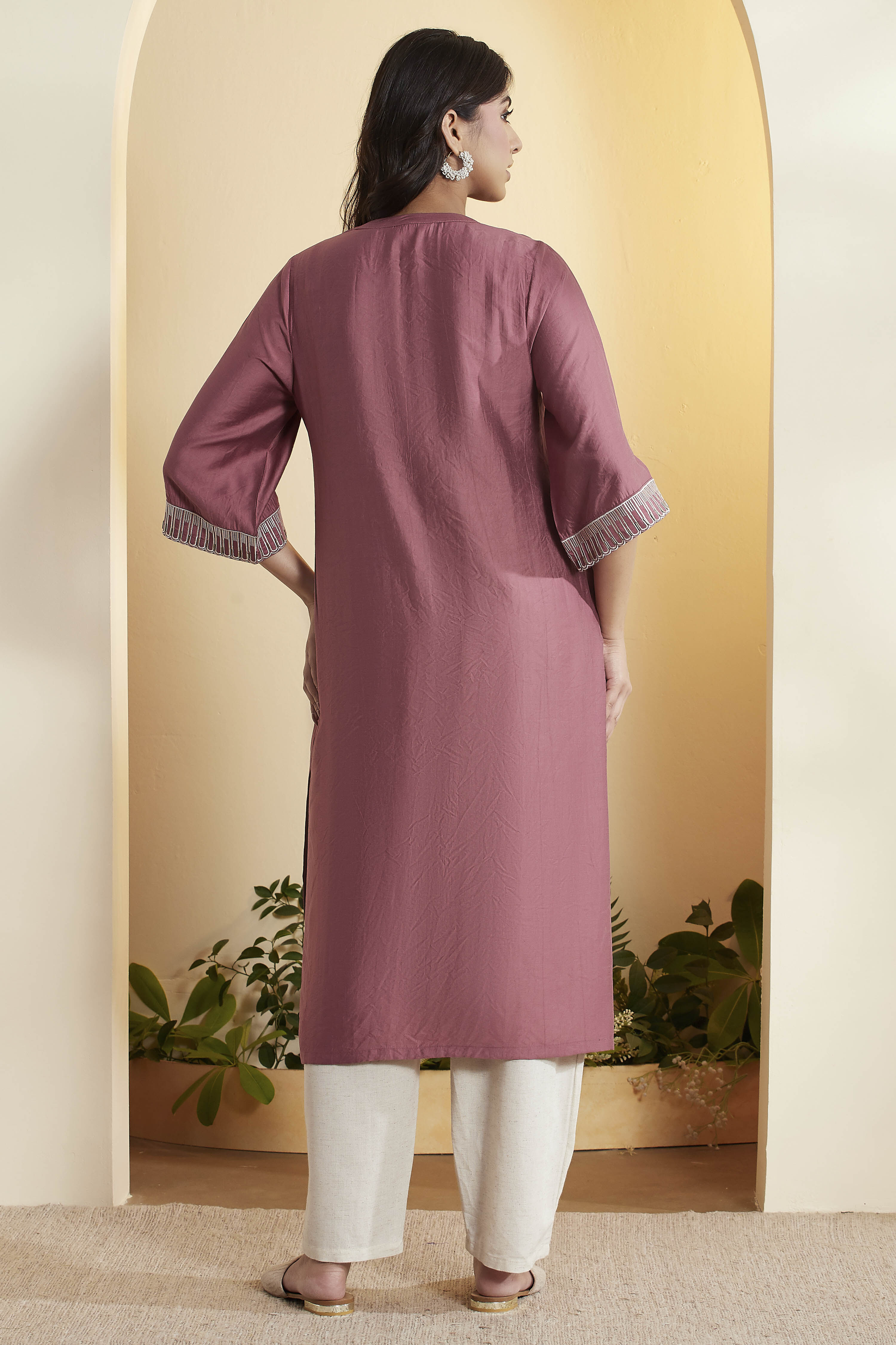 Black Viscose Silk Straight Kurta image number 4