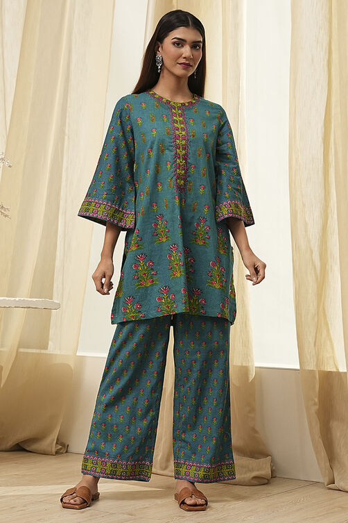 Teal Cotton Printed Straight Kurta Set image number 6