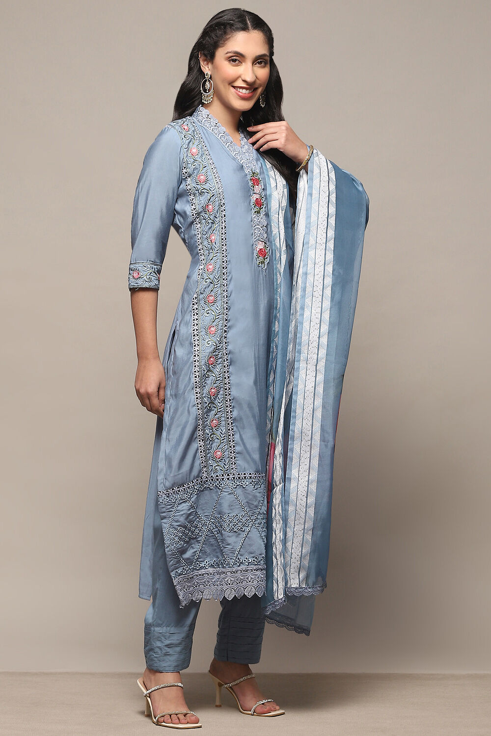 Green Silk Blend Unstitched Suit Set image number 7