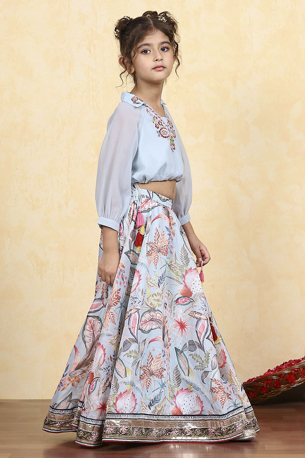 Blue Georgette Dyed Relaxed Lehenga Set image number 5