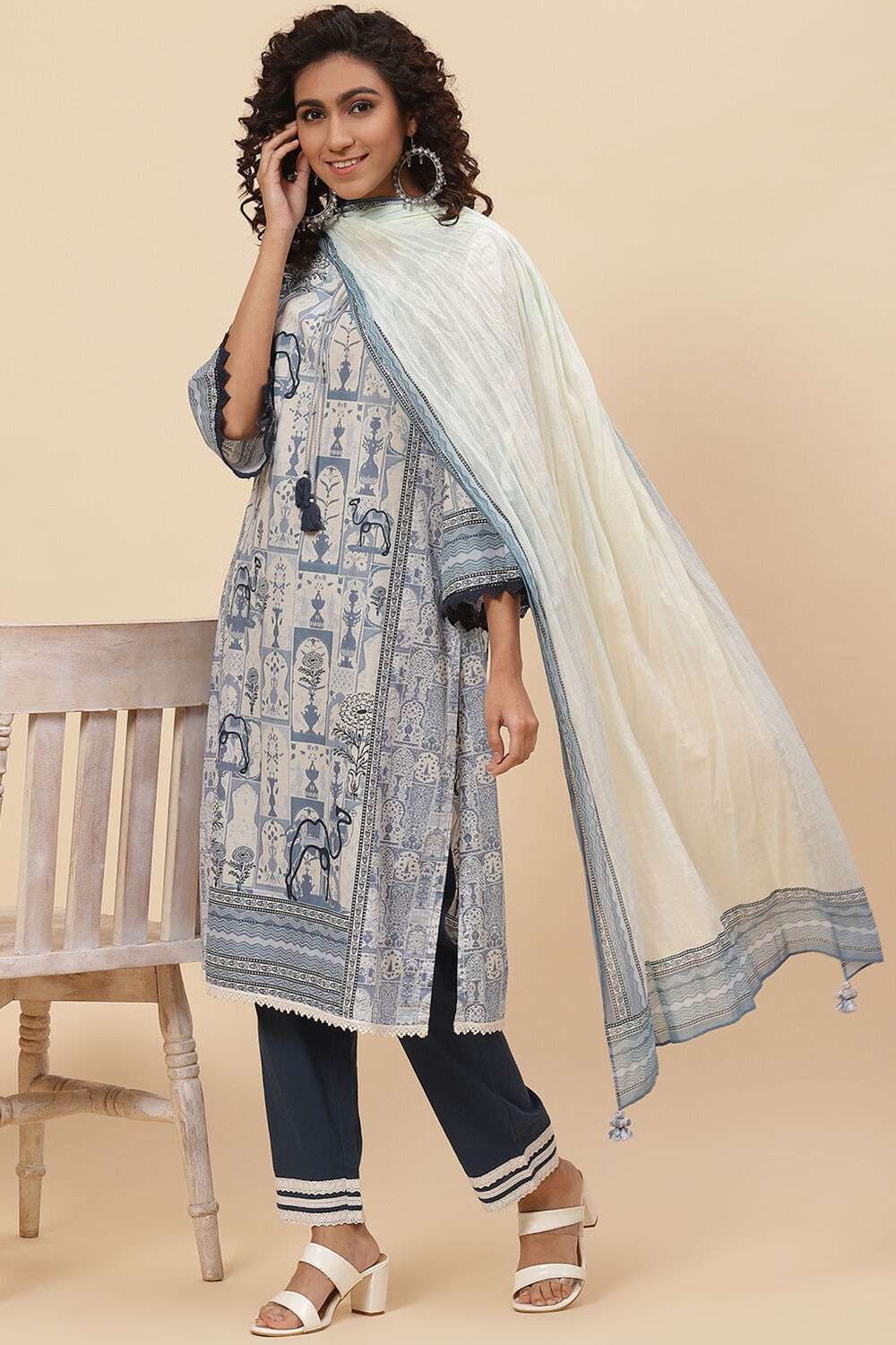 Indigo Cotton Straight Kurta Regular Pant Suit Set image number 7