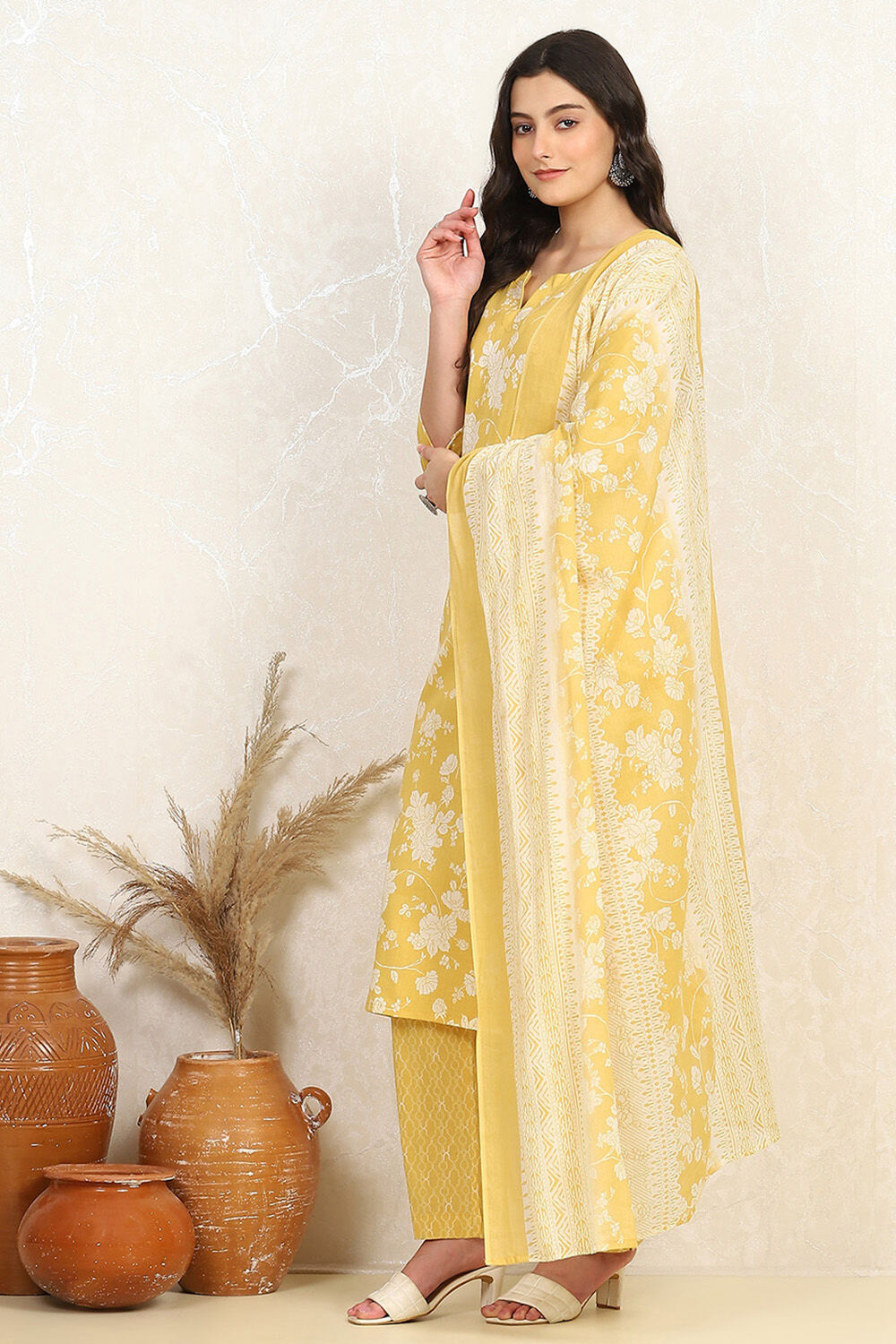 Mustard Yellow Cotton Screen Print Unstitched Suit Set image number 4