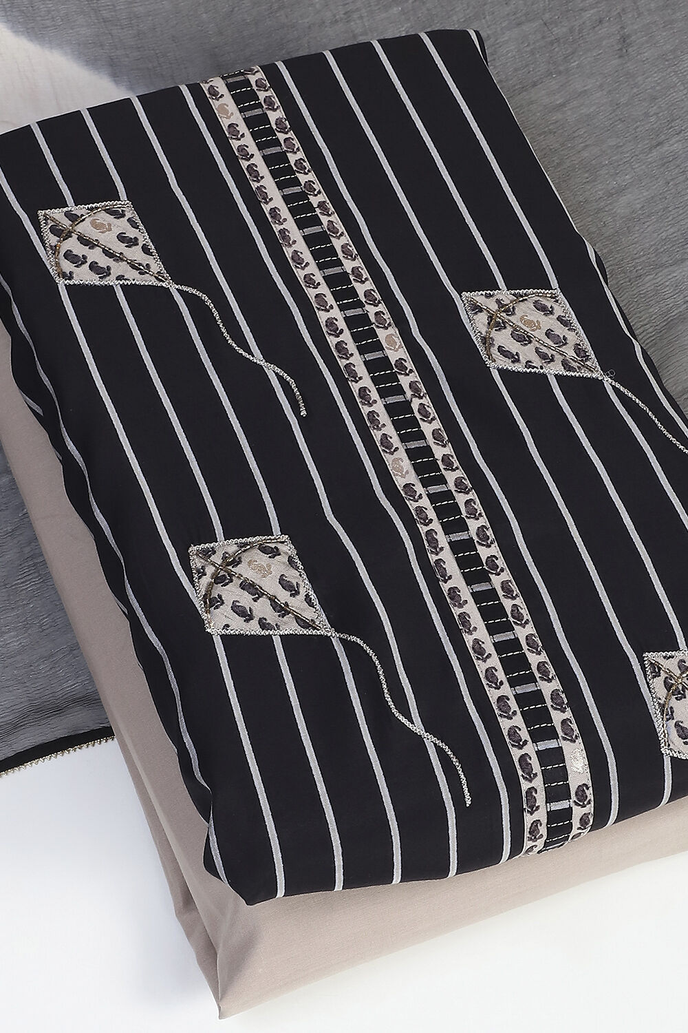 Black Modal Unstitched Suit Set image number 6