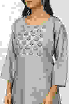 Grey Silk Blend Digital Print Unstitched Suit Set image number 2
