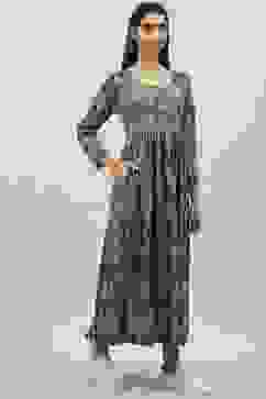 Charcoal Flared Printed Dress image number 3