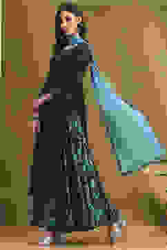 Blue Cotton Yard Dyed Straight Suit Set image number 3