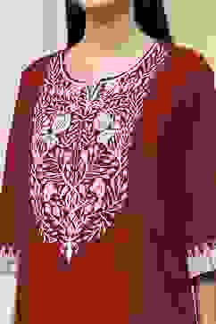 Maroon Cotton Dyed Straight Kurta image number 1