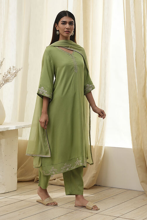 Green Solid A-Line Suit Set image number 5