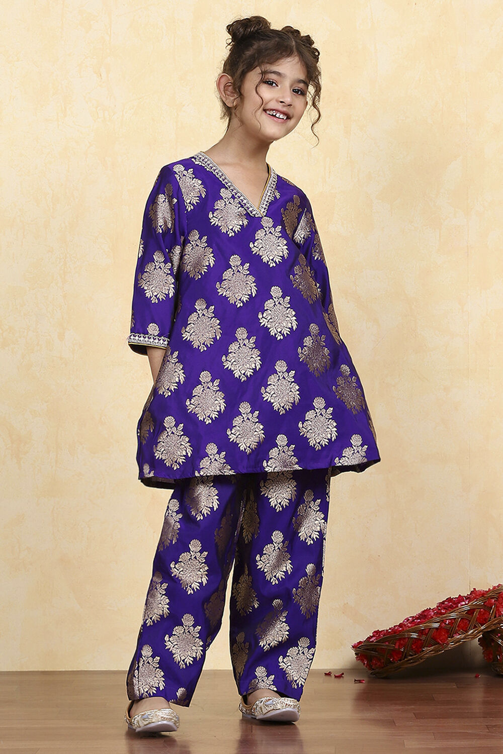 Purple Polyester Textured Flared Kurta Pants Set image number 7