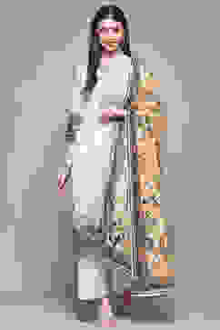 Off White Polyester Straight Suit Set image number 7