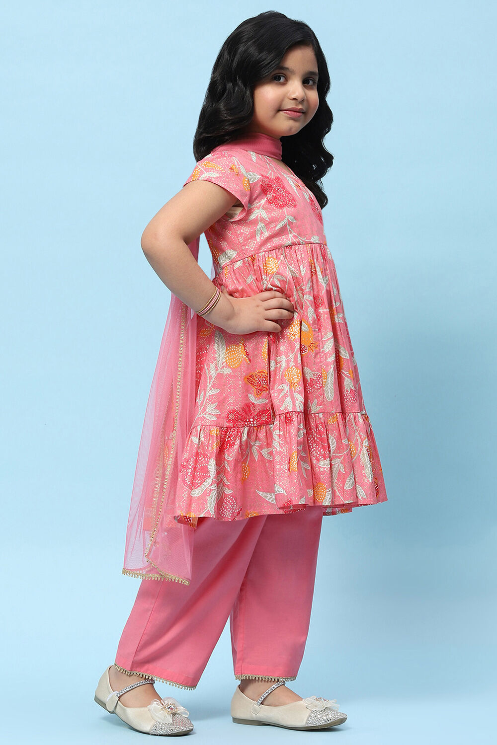 Pink Cotton Floral Printed Gathered Tiered Suit Set image number 6