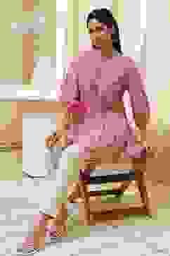 Coral Cotton Pleated Short Kurta image number 0