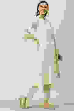 Off White Straight Kurta Relaxed Pants Suit Set image number 5