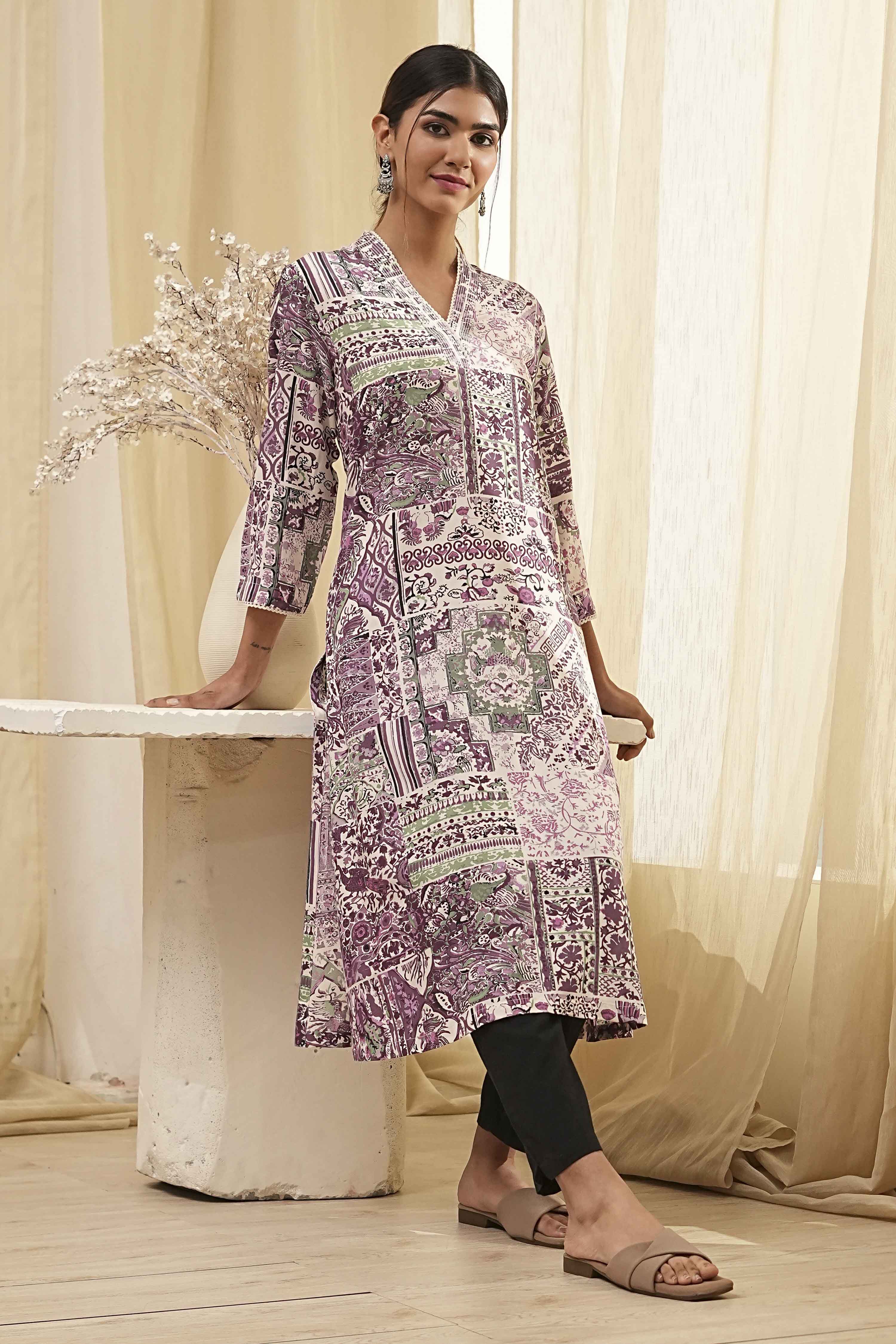 Plum and Off-White Printed Straight Kurta image number 0