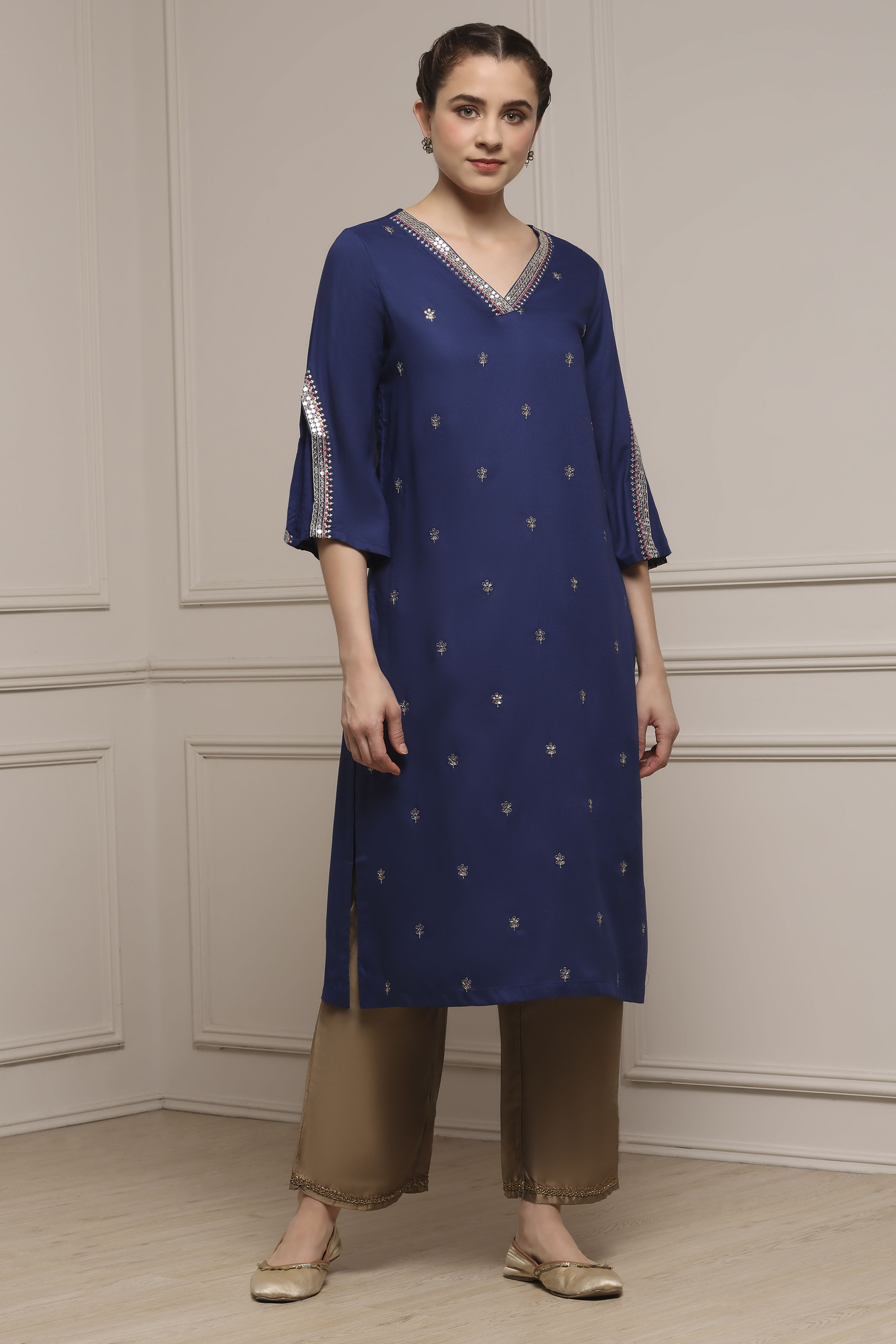 Blue Viscose Rayon Straight Kurta image number 4