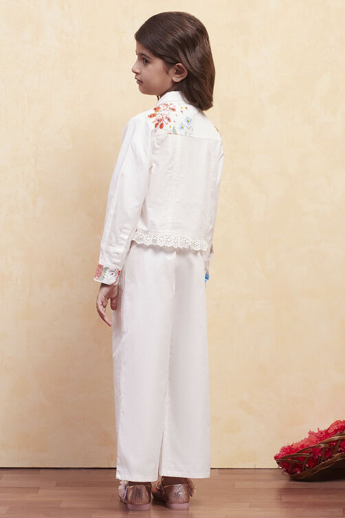 White Cotton Set image number 4