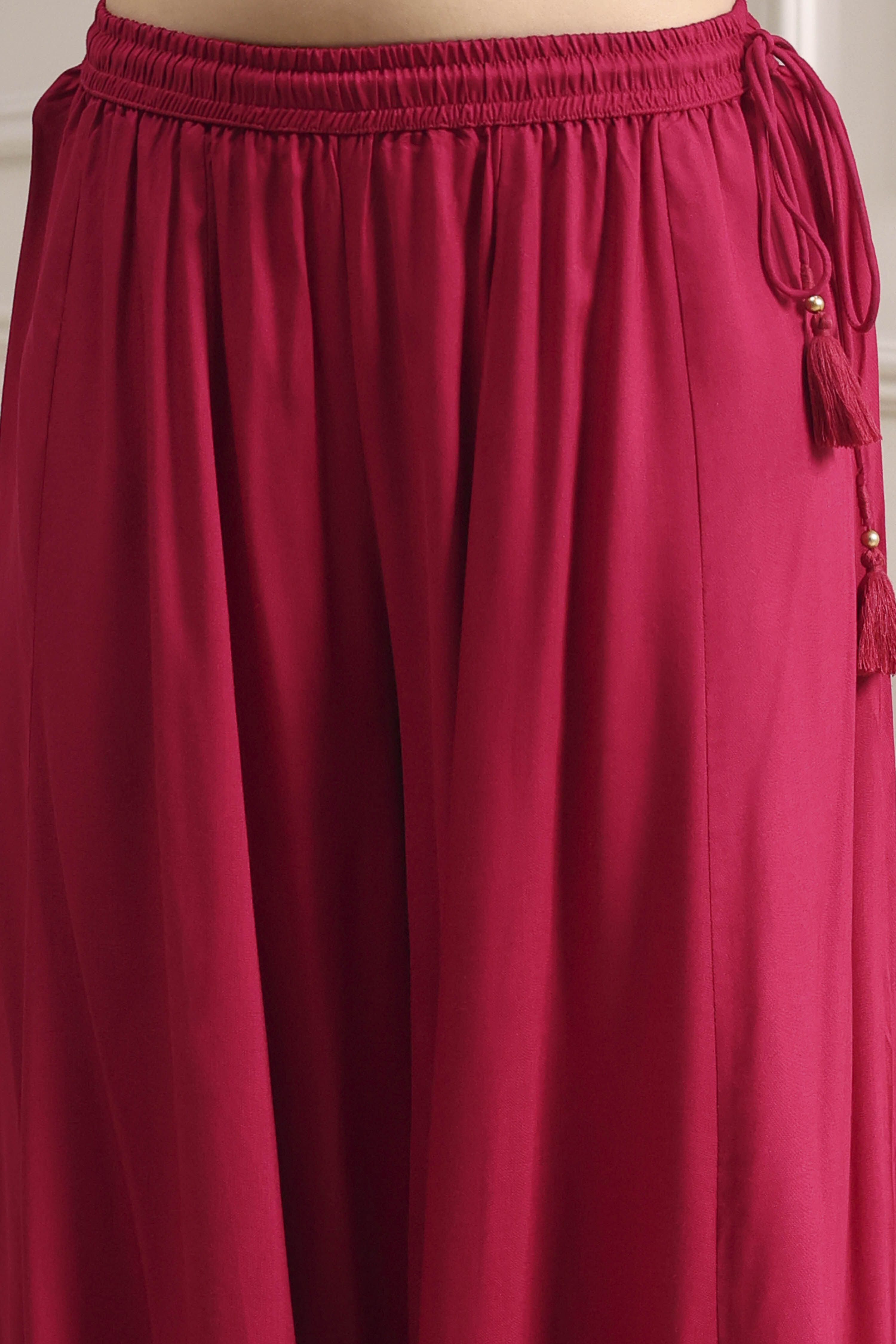 Navy Blue Embroidered Straight Suit Set image number 2