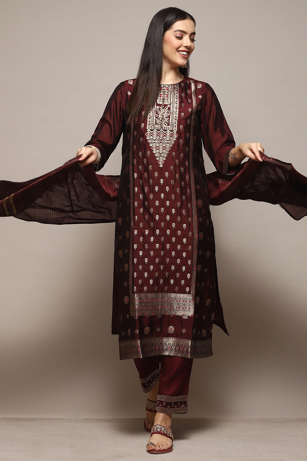 Wine Viscose Straight Yarndyed Kurta Regular Pants Suit Set image number 7