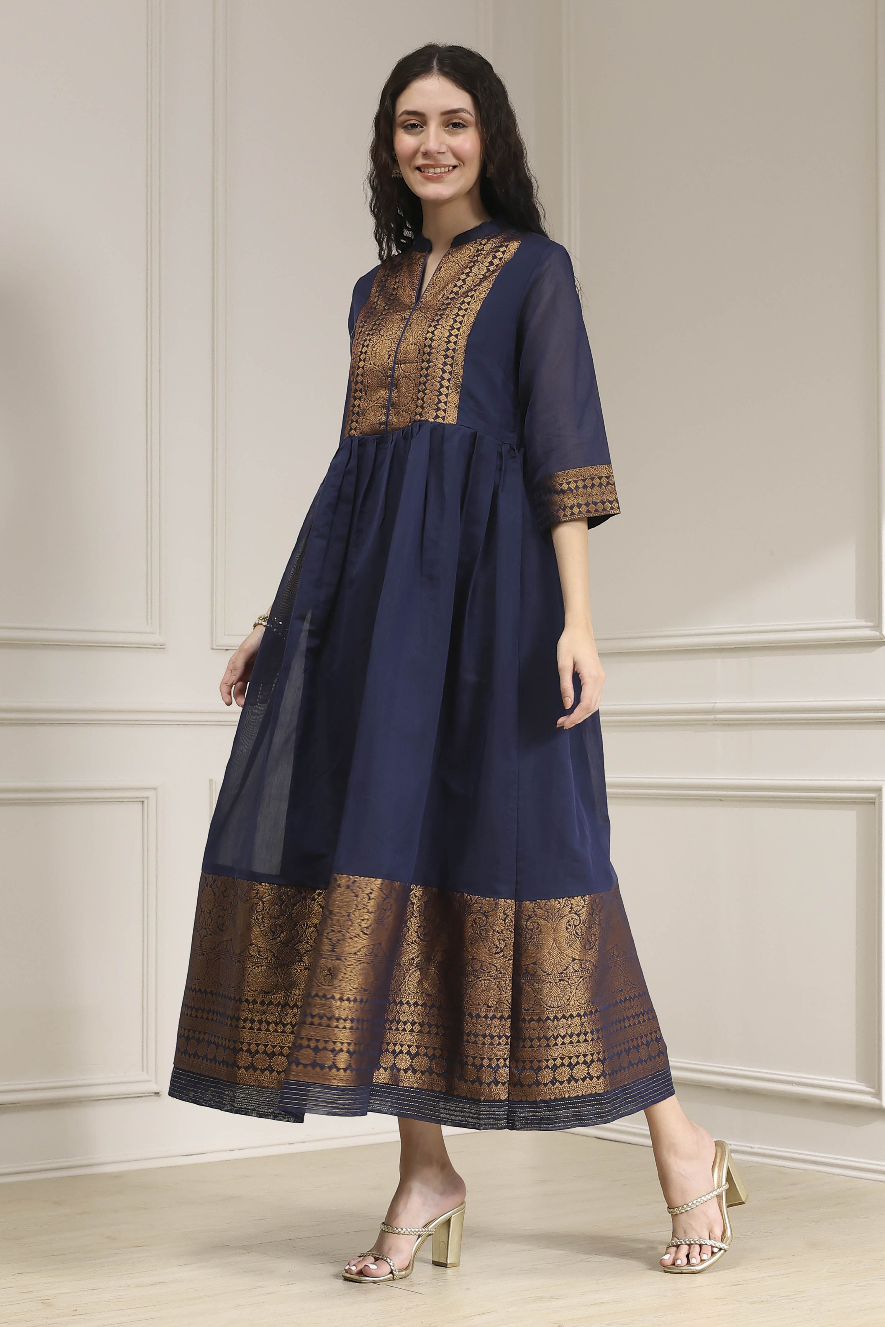 Navy Blue Yarn-Dyed Flared Kurta image number 2