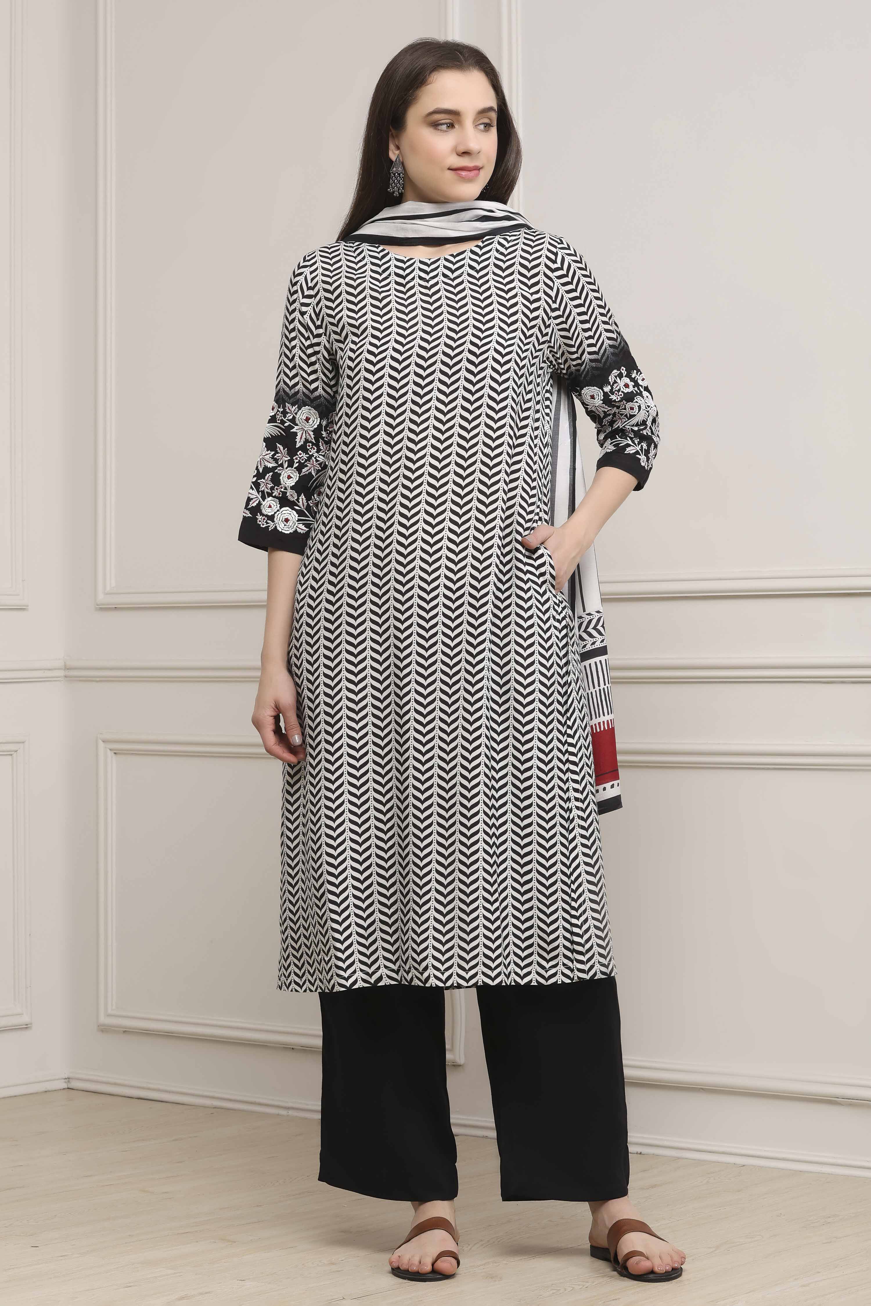 Black Modal Printed Straight Suit Set image number 6