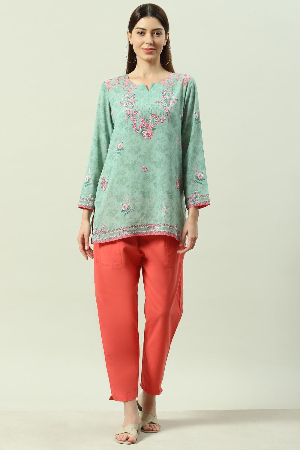 Sea Green Floral Printed Straight Kurti image number 5