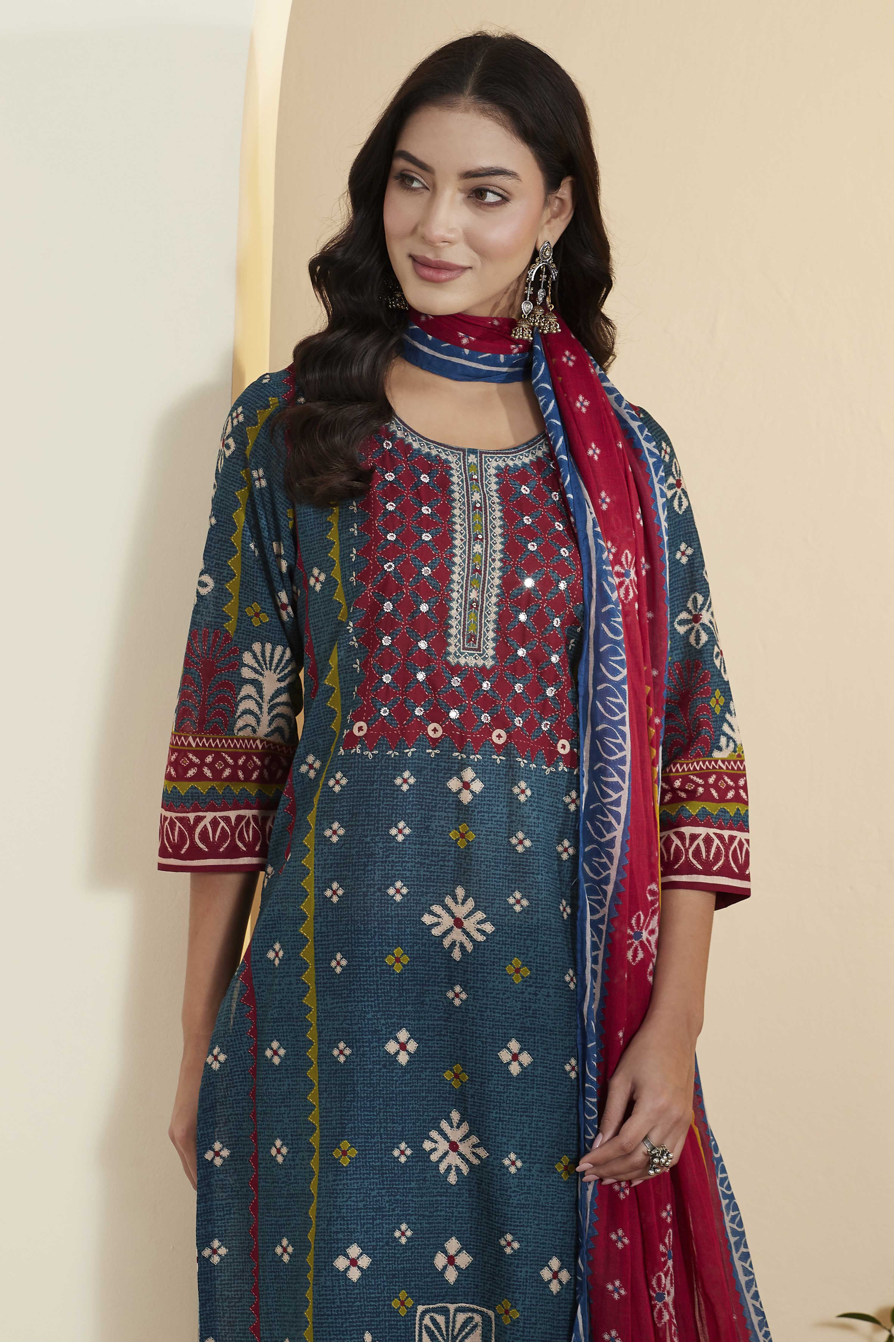 Red Cotton Printed Straight Kurta Set image number 1