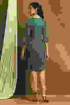 Bottle Green Solid Gathered Straight Kurta image number 3