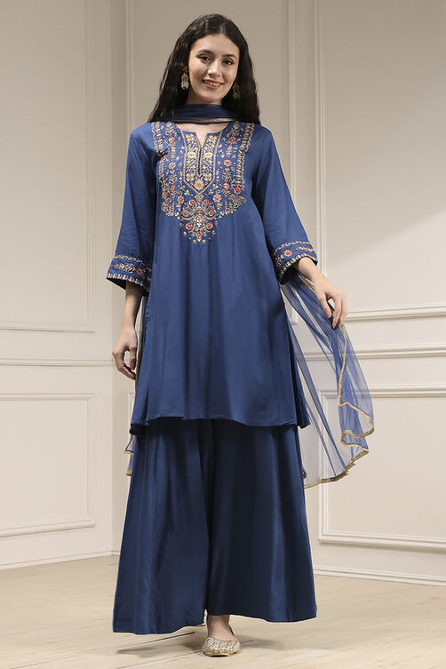 Navy Blue Embroidered Straight Suit Set image number 6