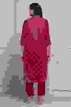 Pink Velvet Straight Winter Kurta Set image number 4