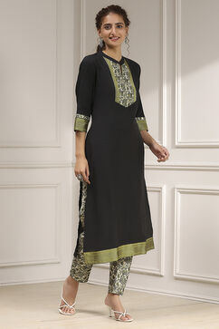 Black Cotton Modal Digital Print Unstitched Suit Set image number 6
