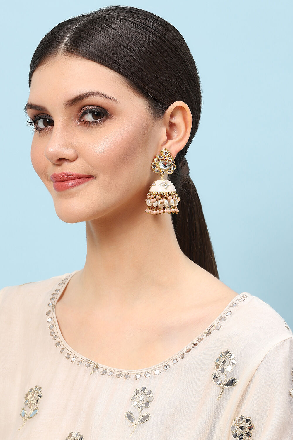 Peach Brass Earrings image number 3