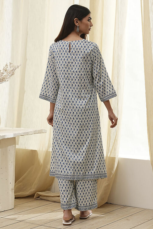 Off-White Cotton Printed Straight Suit Set image number 4