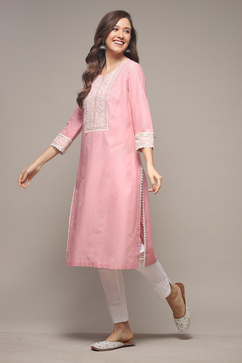 Pink Cotton Straight Embroidered Kurta