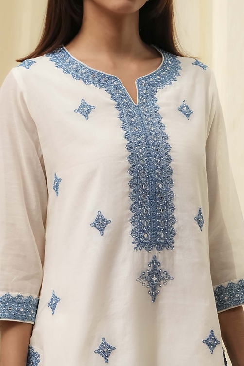 Pink Embroidered Straight Suit Set image number 1